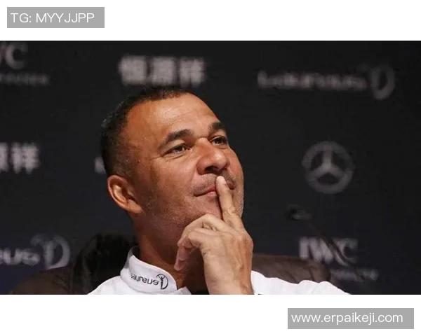 戴假发的足球明星盘点揭秘他们的另类风采与精彩瞬间